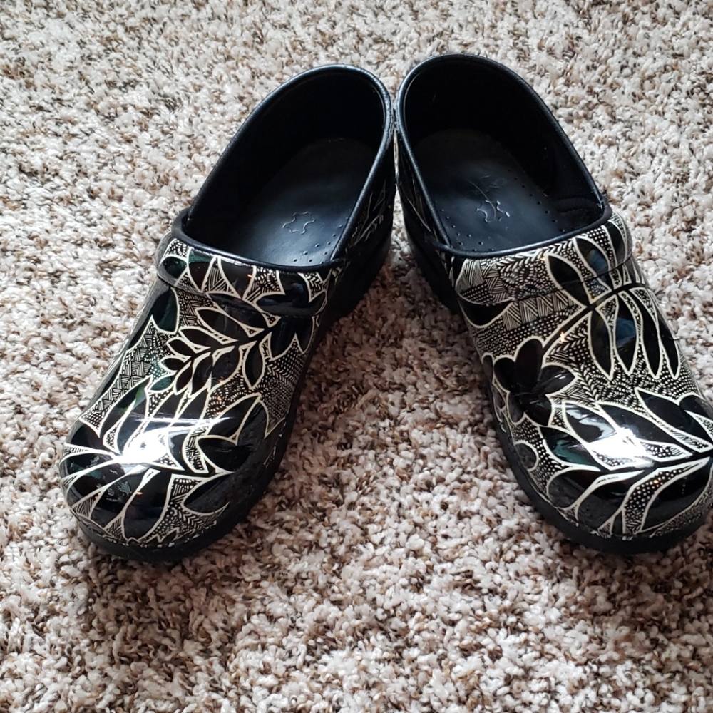 Dansko 38